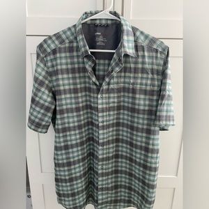 Swiss Tech Men's Short Sleeve Outdoor Shirt, Green Plaid, M (38-40)